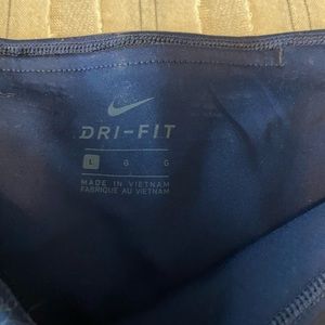 Nike DrifFit Cropped Leggings, Navy Blue, Large NWT